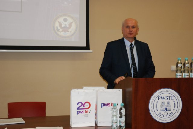 Konsul Ambasady USA z wizytą w PWSTE