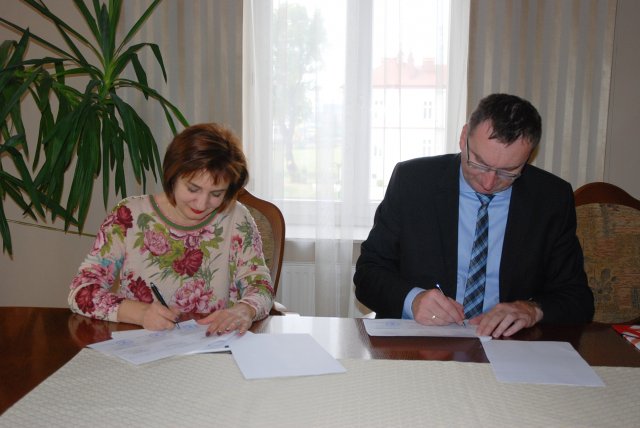 Aktualizacja umowy o współpracy między PWSTE i Państwowym Uniwersytetem w Mukaczewie