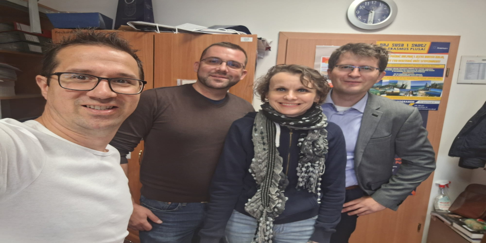 Visit of scientists from Romania