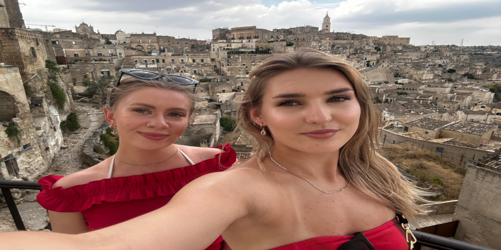 Rozwój kompetencji studentów geodezji i kartografii dzięki praktykom z Erasmus+ w Bari!